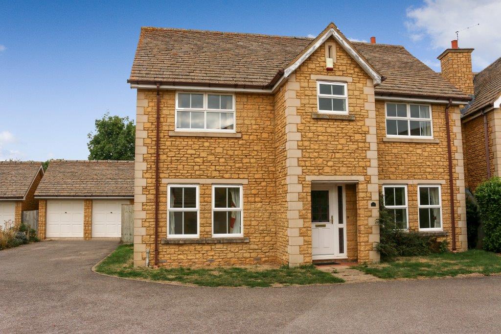 Woodnewton Northamptonshire Pridmore Close Graham John